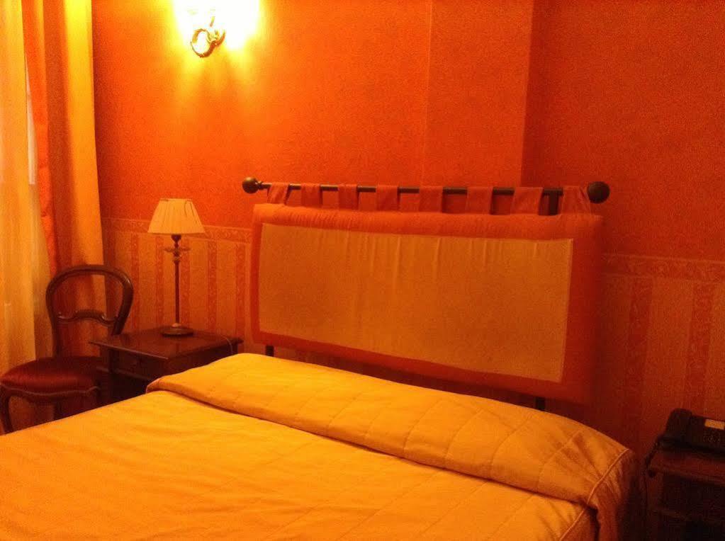 Il Canale Hotel Bologna Bagian luar foto